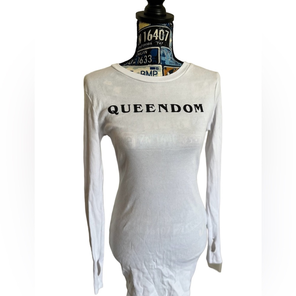 FashionNova, Round neck long sleeve ribbed t-shirt, white, Size L.